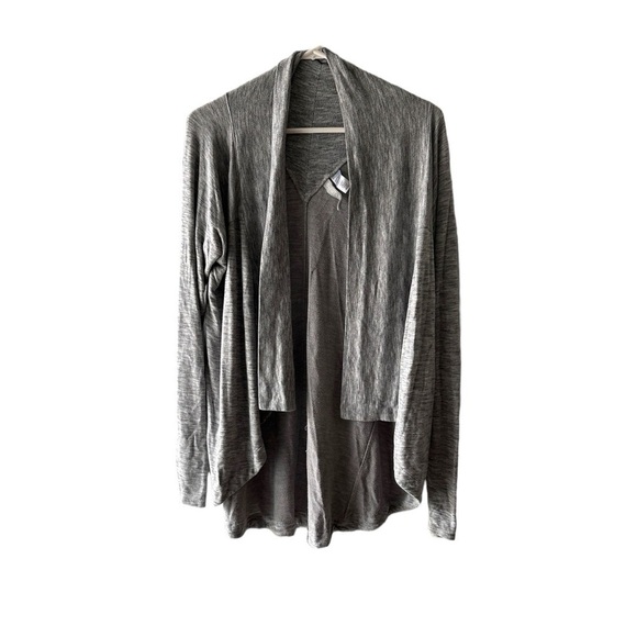 Athleta Nirvana Wear Two Ways Wrap Grey size Medium TALL - Picture 2 of 6